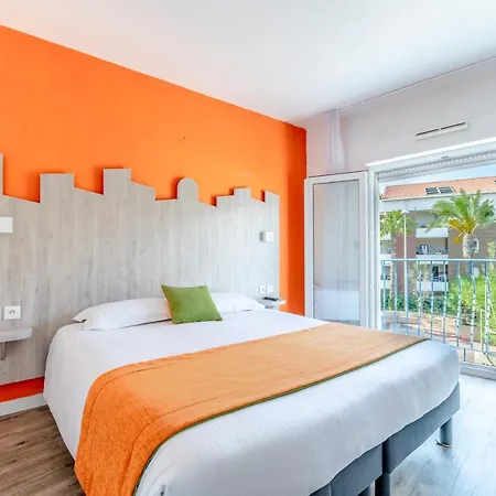 Provencal Hotel 3*